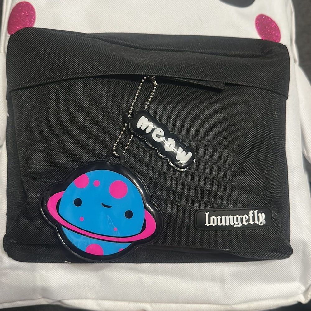 Loungefly White Cat Backpack Y2K Hot Topic - Picture 14 of 16